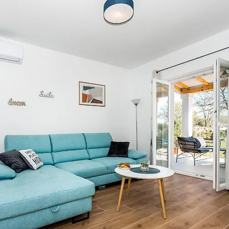 Casa vacanze In Puljane With Wifi *